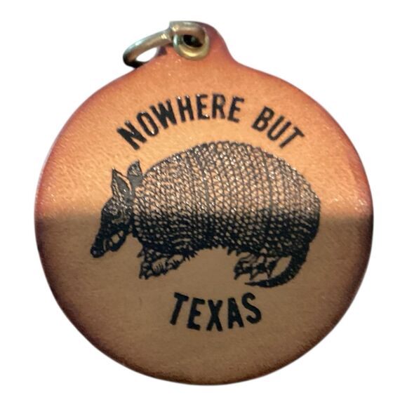 Junk Drawer Lot New and Vintage Assortment Key Chains etc - Picture 5 of 11